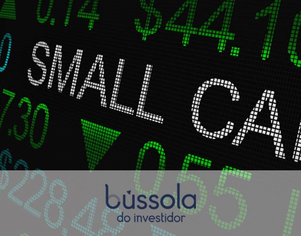 Imagem mostra a palavra Small Caps com índices de crescimento